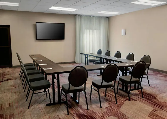 Courtyard By Marriott Mt. Laurel